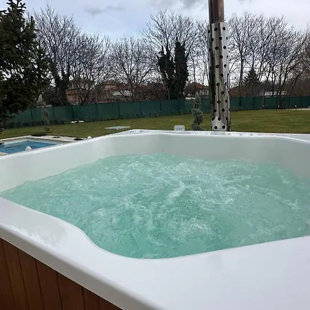 Alma 1910 Луксозна вила