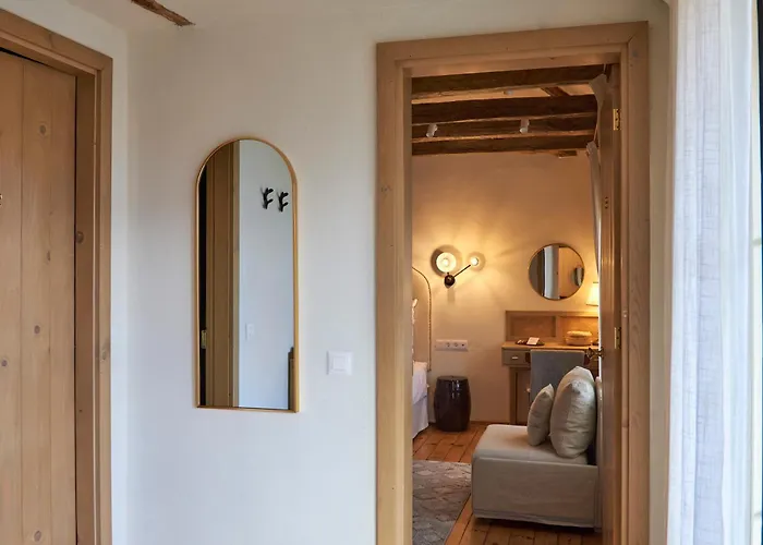 Alma 1910 Villa Starosel